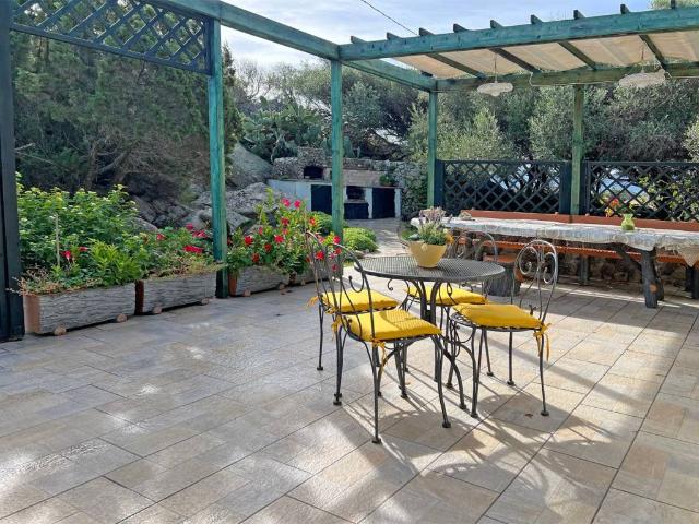 Villa Indipendente in vendita a Santa Teresa Gallura, Sardigna/Sardegna