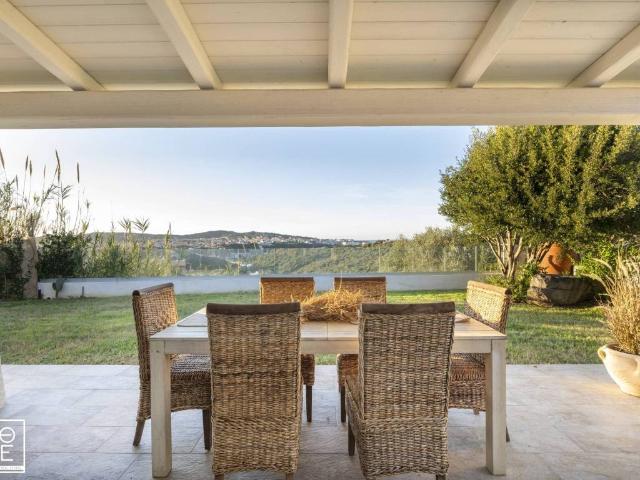 Villa Indipendente in vendita a Santa Teresa Gallura, Sardigna/Sardegna