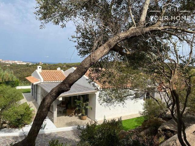 Villa Indipendente in vendita a Santa Teresa Gallura, Sardigna/Sardegna