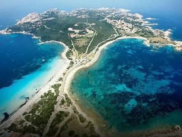 Villa Indipendente in vendita a Capo Testa, Santa Teresa Gallura
