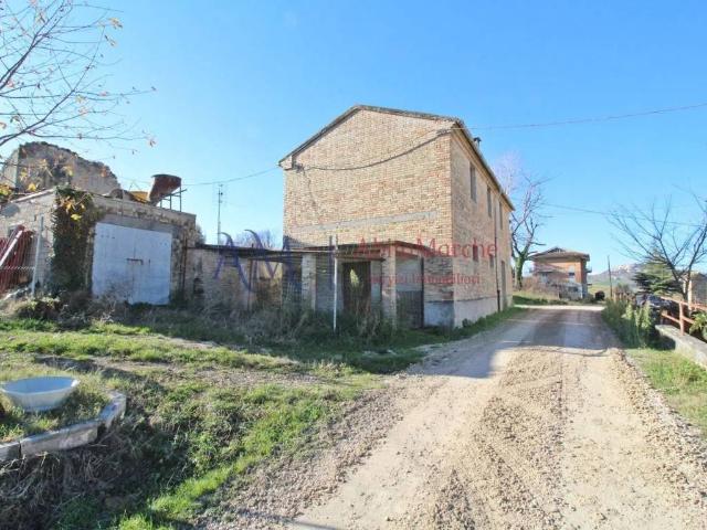 Villa Indipendente in vendita a Marche, Fermo