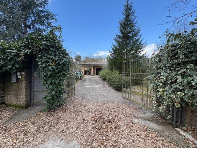 Villa Indipendente in vendita a Sant'agapito, Molise