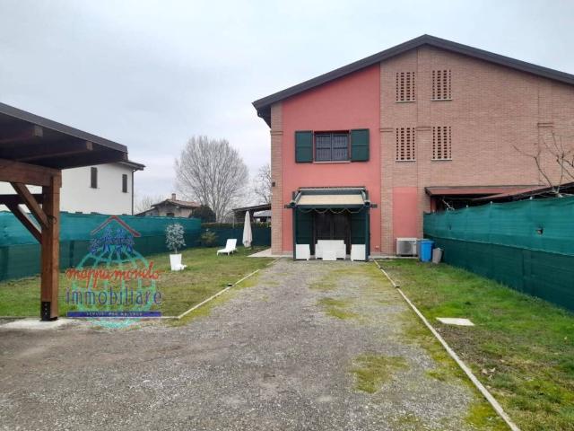 Villa Indipendente in vendita a Unione Terre d'Acqua, Sant'agata Bolognese