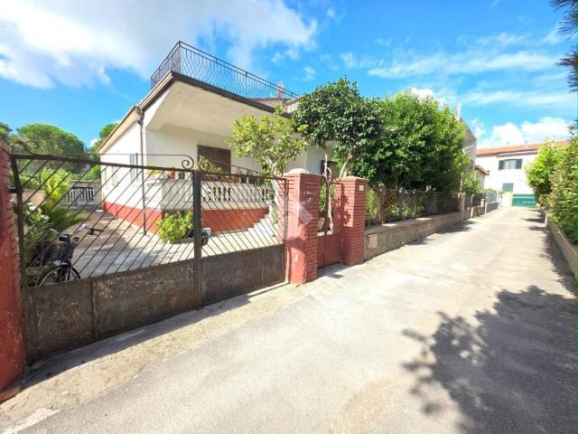 Villa Indipendente in vendita a Sant'agata De' Goti, Campania