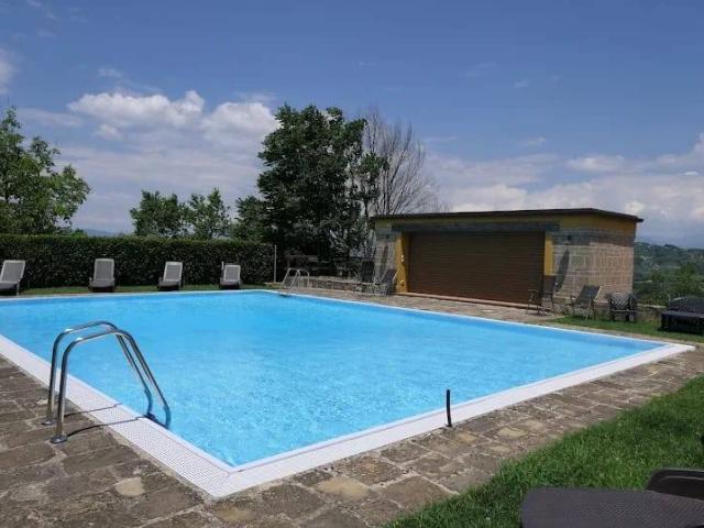 Villa Indipendente in vendita a Sant'agata De' Goti, Campania