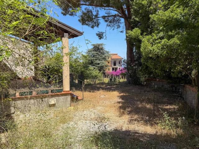 Villa Indipendente in vendita a Vallebruca, Sant'Agata di Militello