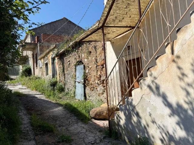 Villa Indipendente in vendita a Cavarretta, Sant'agata Di Militello
