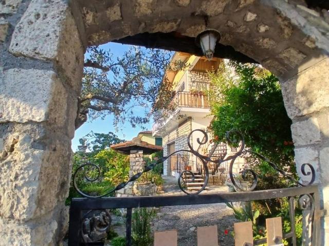 Villa Indipendente in vendita a Unione dei comuni della Bassa Romagna, Sant'agata Sul Santerno