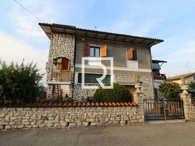 Villa Indipendente in vendita a Sant'Agata sul Santerno, Ravenna