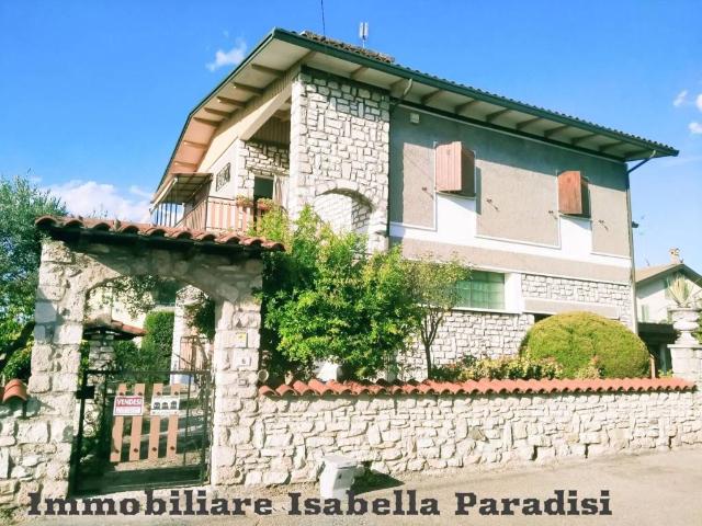 Villa Indipendente in vendita a Unione dei comuni della Bassa Romagna, Sant'agata Sul Santerno