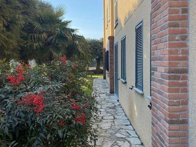 Villa Indipendente in vendita a Sant'alessio Con Vialone, Lombardia