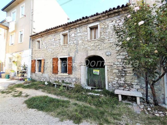 Villa Indipendente in vendita a Monte, Sant'ambrogio Di