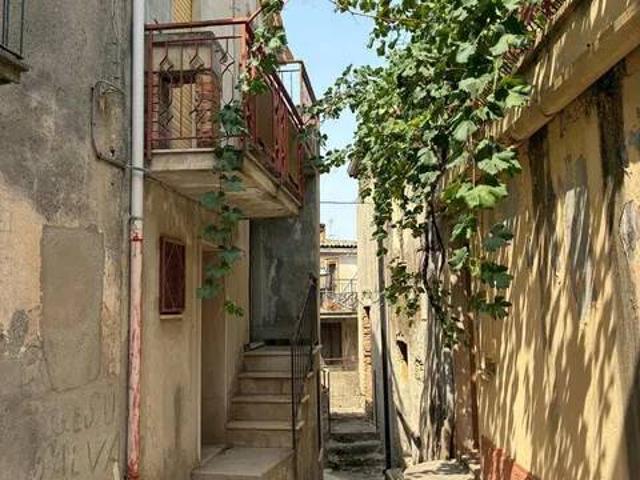 Villa Indipendente in vendita a Sant'Andrea Apostolo dello Ionio, Catanzaro