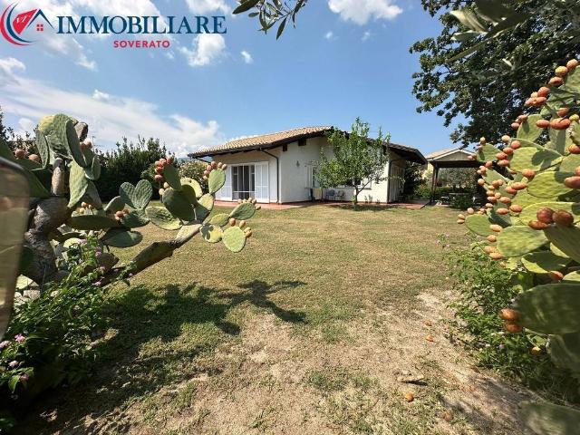 Villa Indipendente in vendita a Calabria, Catanzaro