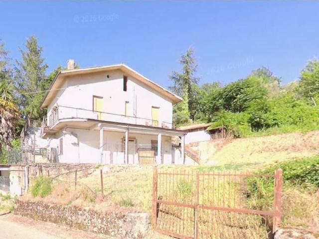 Villa Indipendente in vendita a Sant'angelo A Cupolo, Campania