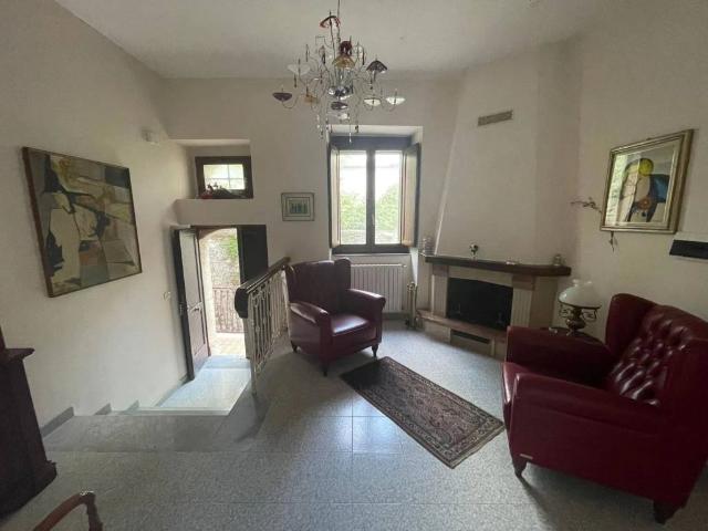 Villa Indipendente in vendita a Sant'angelo Dei Lombardi, Campania