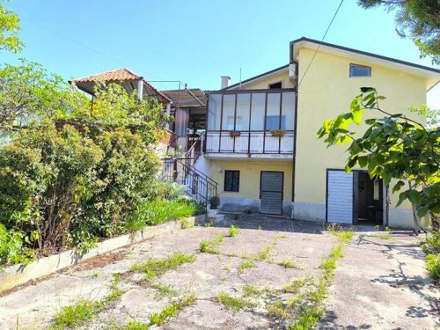 Villa Indipendente in vendita a Sant'angelo Dei Lombardi, Campania