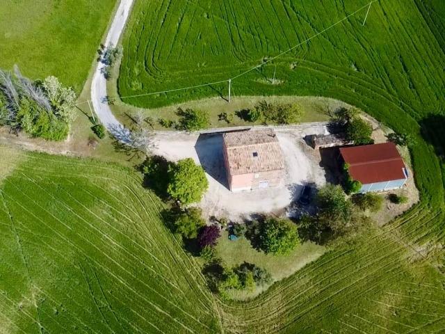 Villa Indipendente in vendita a Marche, Macerata