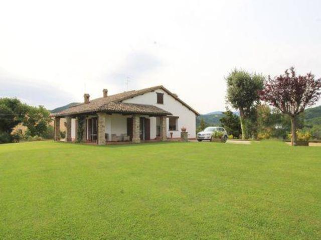 Villa Indipendente in vendita a Marche, Pesaro E Urbino