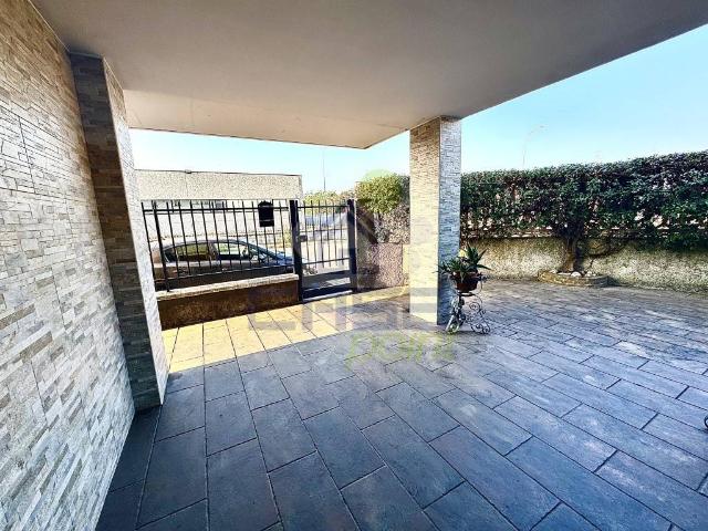 Villa Indipendente in vendita a Cascina Branduzza, Sant'angelo Lodigiano
