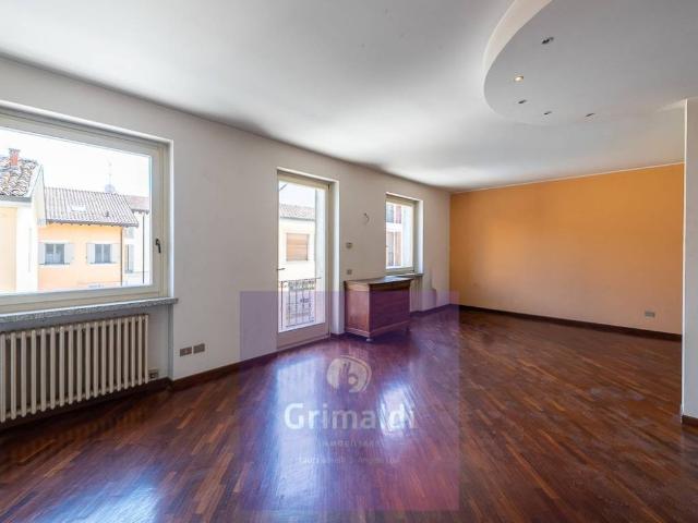 Villa Indipendente in vendita a Guatra, Sant'Angelo Lodigiano