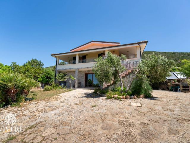 Villa Indipendente in vendita a Sant'anna Arresi, Sardigna/Sardegna