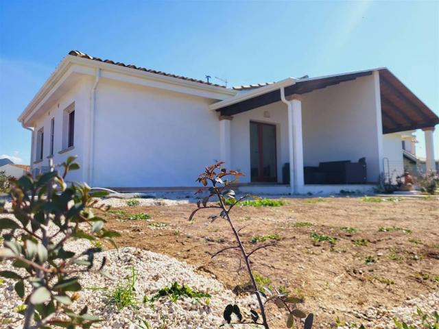 Villa Indipendente in vendita a Sant'anna Arresi, Sardigna/Sardegna