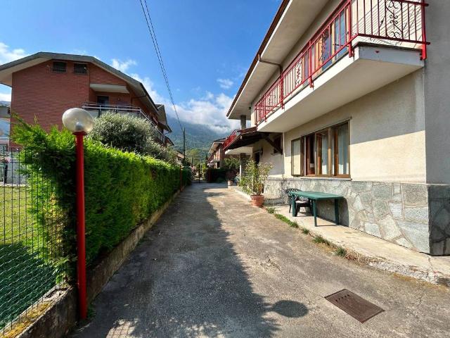 Villa Indipendente in vendita a Sant'Antonino di Susa, Torino