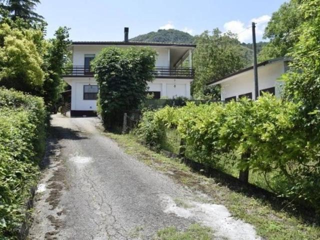 Villa Indipendente in vendita a Sant'apollinare, Lazio