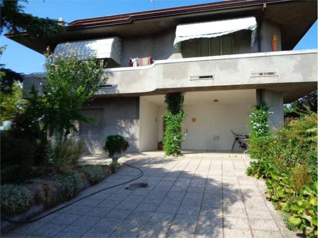 Villa Indipendente in vendita a Unione di comuni Valmarecchia, Santarcangelo Di