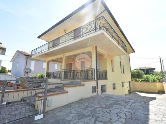 Villa Indipendente in vendita a Unione di comuni Valmarecchia, Santarcangelo Di