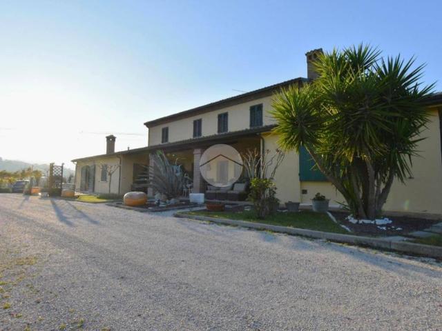 Villa Indipendente in vendita a Unione di comuni Valmarecchia, Santarcangelo Di