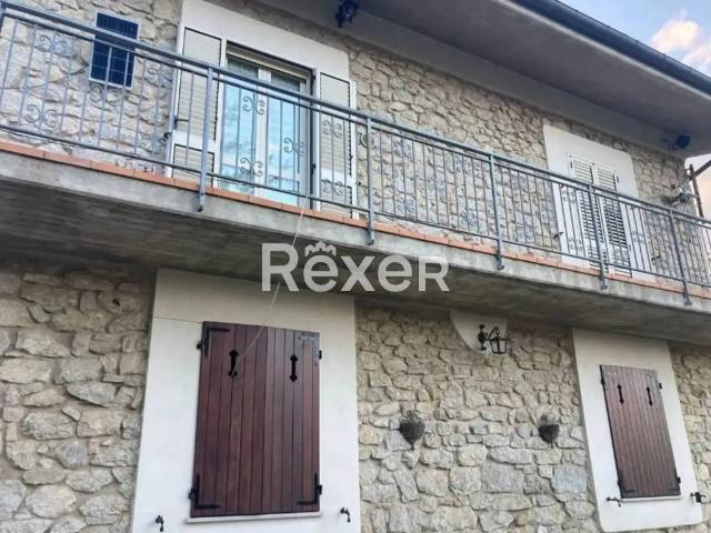Villa Indipendente in vendita a Arsita, Abruzzo