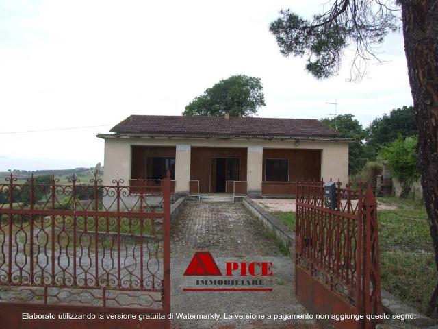 Villa Indipendente in vendita a Sant'arcangelo Trimonte, Campania