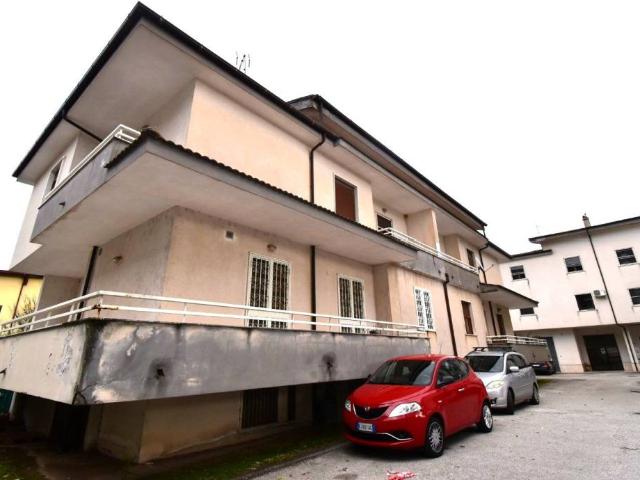 Villa Indipendente in vendita a Sant'arsenio, Campania