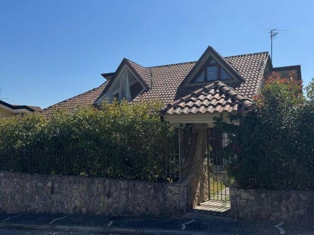 Villa Indipendente in vendita a Sant'egidio Del, Campania