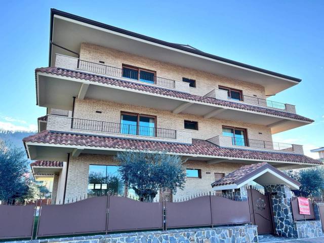 Villa Indipendente in vendita a Marche, Fermo