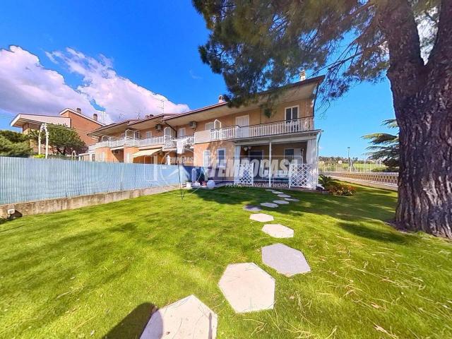 Villa Indipendente in vendita a Santa Caterina I, Marche