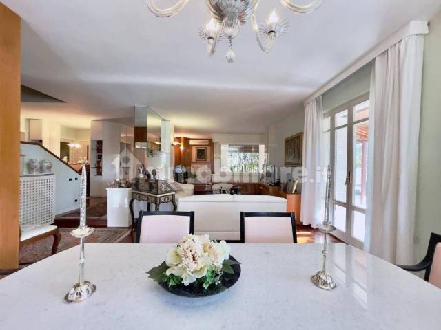 Villa Indipendente in vendita a Marche, Fermo