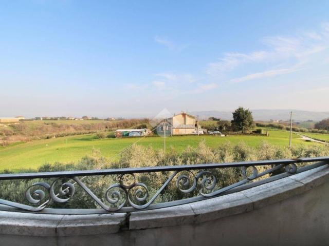 Villa Indipendente in vendita a Marche, Fermo