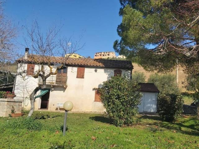 Villa Indipendente in vendita a Santa Caterina I, Marche