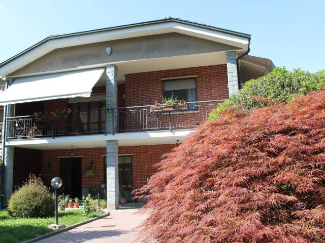 Villa Indipendente in vendita a Santena, Torino