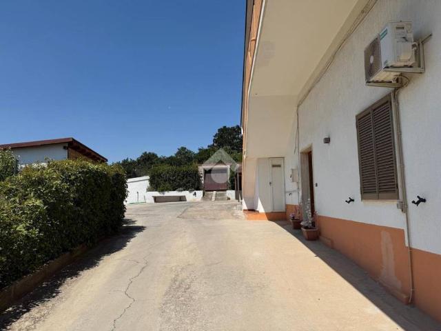 Villa Indipendente in vendita a Puglia, Bari