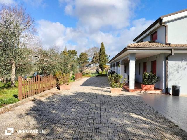 Villa Indipendente in vendita a Puglia, Bari