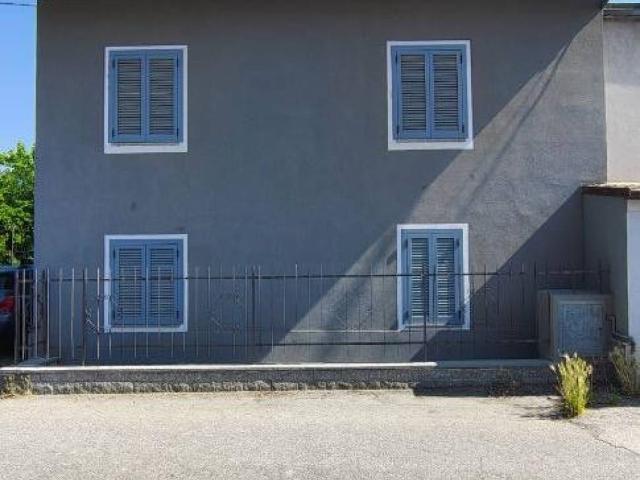Villa Indipendente in vendita a Piemonte, Vercelli
