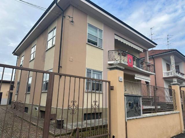 Villa Indipendente in vendita a Piemonte, Vercelli