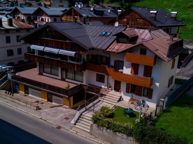 Villa Indipendente in vendita a Transacqua, Santo Stefano