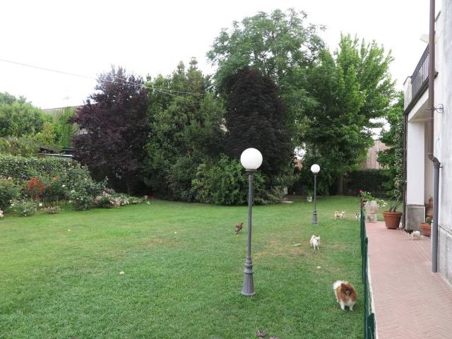 Villa Indipendente in vendita a Ponzano Magra, Santo Stefano Di Magra