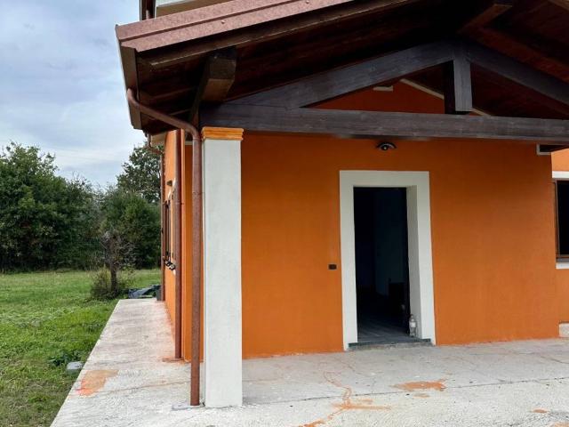 Villa Indipendente in vendita a Ponzano Magra, Santo Stefano Di Magra