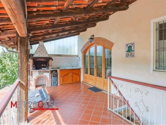 Villa Indipendente in vendita a Ca' Carle, Santo Stefano Roero